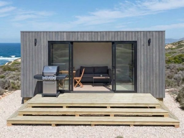 container studio beach